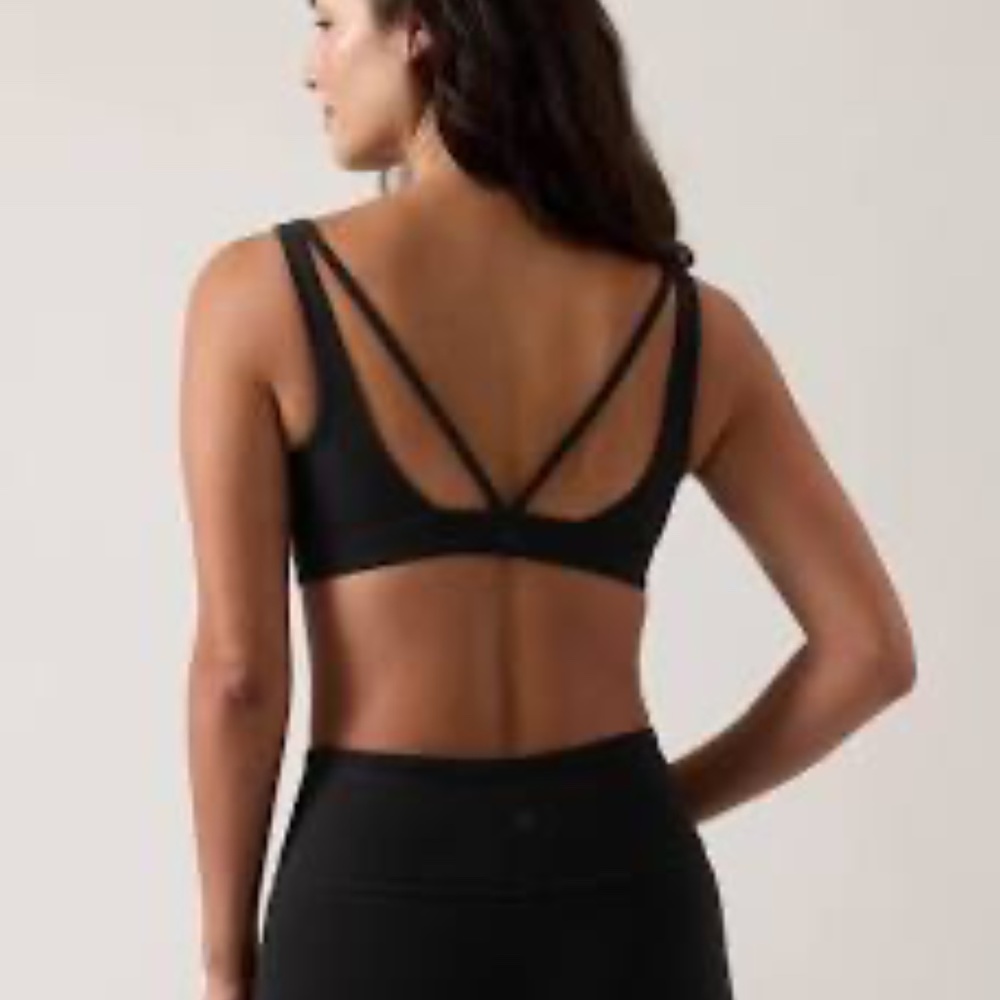 Athleta Exhale Sports Bra